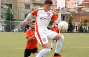 Jorgo Pëllumbi, 16-vjeçari qe kerkohet nga Monaco