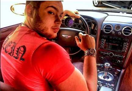 Meaxheri i VIP-ave perfshihet ne nje tjeter vrasje, 1 vit pas vrasjes se babait