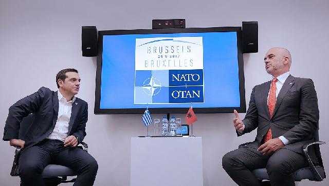 Rama takon homologun grek Tsipras