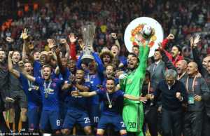 Manchester United shpallet kampion i Europa League, Ajax 0-2 Manchester United