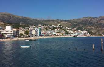 Himare, nje 35-vjecar i jep fund jetes duke u vetevarur