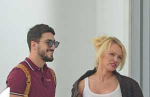 Fatmir Hysenbelliu dhe Pamela Anderson fotografohen nga Daily Mail