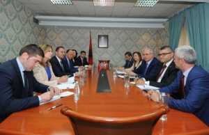 Grushti i shtetit, Turqia kerkon hetime ne Shqiperi per disa persona