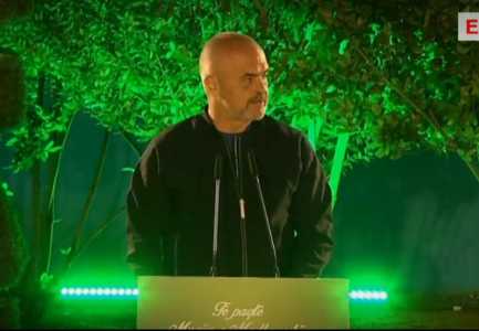 Rama ne Iftarin në Elbasan: Uroj sherim te shpejte per te lenduarit e opozites
