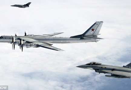 Avionet bombardues ruse fluturojne afer brigjeve amerikane