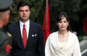 Lulezim Basha te Rudina: Kam punuar edhe ne Call Center