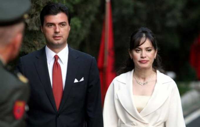 Lulezim Basha te Rudina: Kam punuar edhe ne Call Center