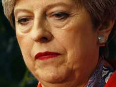 Theresa May deshton te siguroje shumicen parlamentare
