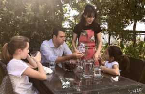 Basha kalon fundjaven me famlijen