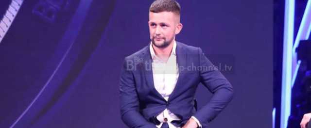 Video erotike, Donaldi e pranon: Jam unë personazhi në video