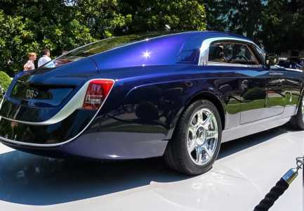 Rolls-Royce prezanton modelin e fundit $12.8 Million