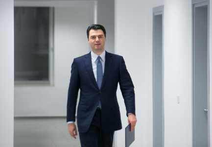 LAJM I FUNDIT/ Lulzim Basha takim me Donald Trump në SHBA