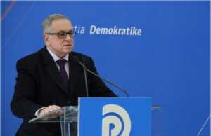 Tritan Shehu denoncon publikisht vjedhjen masive të votave