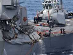 Anija amerikane me e sofistikuar ne bote perplaset me nje anije kontenieresh