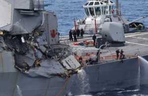 Anija amerikane me e sofistikuar ne bote perplaset me nje anije kontenieresh