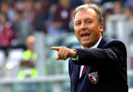 FSHF preferon nje trainer italian ne stolin e Kombetares, ja lista