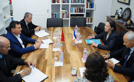 Krijohet Akademia e Shkencetarve te Rinj