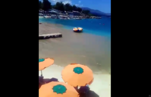 Plasin dhe derdhen në det ujërat e zeza në plazhin e Ksamilit