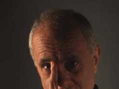 Mesazhi i Artan Fugës: Një komb që do të bëjë vetëvrasje kolektive