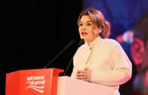 Vendimi i parë i Monika Kryemadhit si kryetare: Kamping në Jalë për LRI!