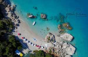 Alistar Campbell: Duhet ta vizitoni Shqiperine, do ta doni po aq sa une