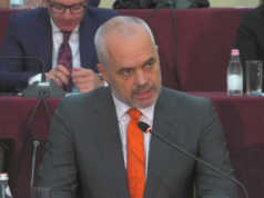 Rama: Më shumë kam komunikuar me ish-ministrin Tahiri se sa tim bir