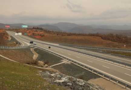 “Autostrada e Paqes”, Ministri serb vizite ne Tirane