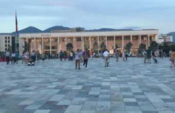 Yjet botërorë mblidhen në Tiranë. Nga “Danza Kuduro” te “Despacito”